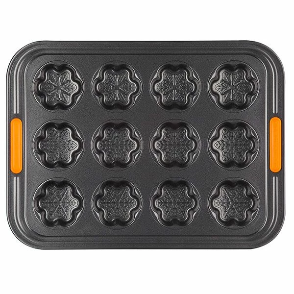 Le Creuset Bakeware 12 Cup Snowflake Tray Le Creuset Bakeware 12 Cup Snowflake Tray -Tiffany & Co. Shop 46016000010000 Le Creuset Bakeware 12 Cup Snowflake Tray 3