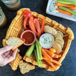 Nordic Ware Party Stadium Cake Pan -Tiffany & Co. Shop 59124 Nordic Ware Party Stadium Pan 2