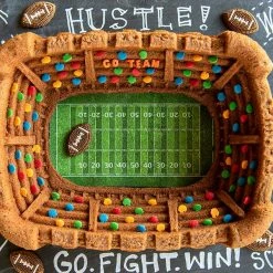 Nordic Ware Party Stadium Cake Pan -Tiffany & Co. Shop 59124 Nordic Ware Party Stadium Pan 3