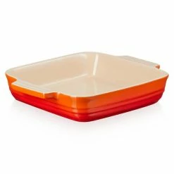 Le Creuset Volcanic Stoneware 23cm Classic Square Dish -Tiffany & Co. Shop 71113230900001 Le Creuset 23cm Classic Square Dish Volcanic 2