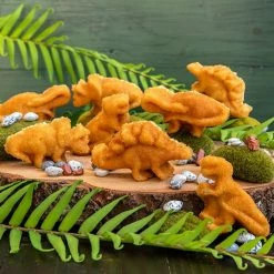 Nordic Ware Party Dinosaur Cakelet Pan -Tiffany & Co. Shop 80824 Nordic Ware Party Dinosaur Cakelet Pan 2