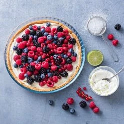 Pyrex Classic 26cm Fluted Quiche / Flan Dish -Tiffany & Co. Shop 818B000 Pyrex Classic 26cm Fluted Quiche Flan Dish 2