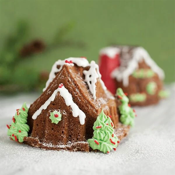 Nordic Ware Gingerbread House Duet Pan Nordic Ware Gingerbread House Duet Pan -Tiffany & Co. Shop 86748 Nordic Ware Gingerbread House Duet Pan 1