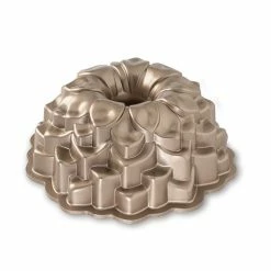 Nordic Ware Blossom Bundt Pan