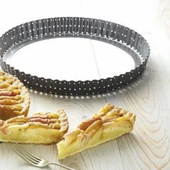 MasterClass KitchenCraft Master Class Crusty Bake Fluted Round 28cm Quiche Tin -Tiffany & Co. Shop KCMCCB100 Masterclass Crusty Bake Non Stick Fluted Round Tin 28cm 4