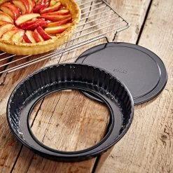 Stellar Bakeware 8" Fluted Flan Loose Base -Tiffany & Co. Shop SB79 Stellar Bakeware Flan Tin Fluted Loose Base 3